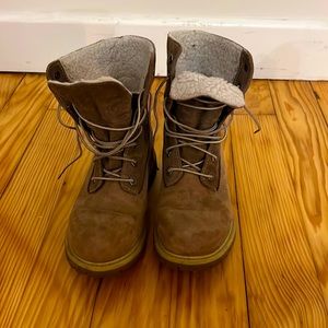 Timberland Suede Shearling lined Combat Boots